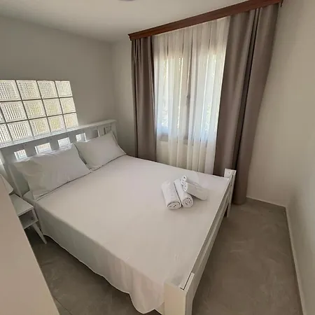 Istanberry - Ladies Premium Terrace شقة كوشاداسيه